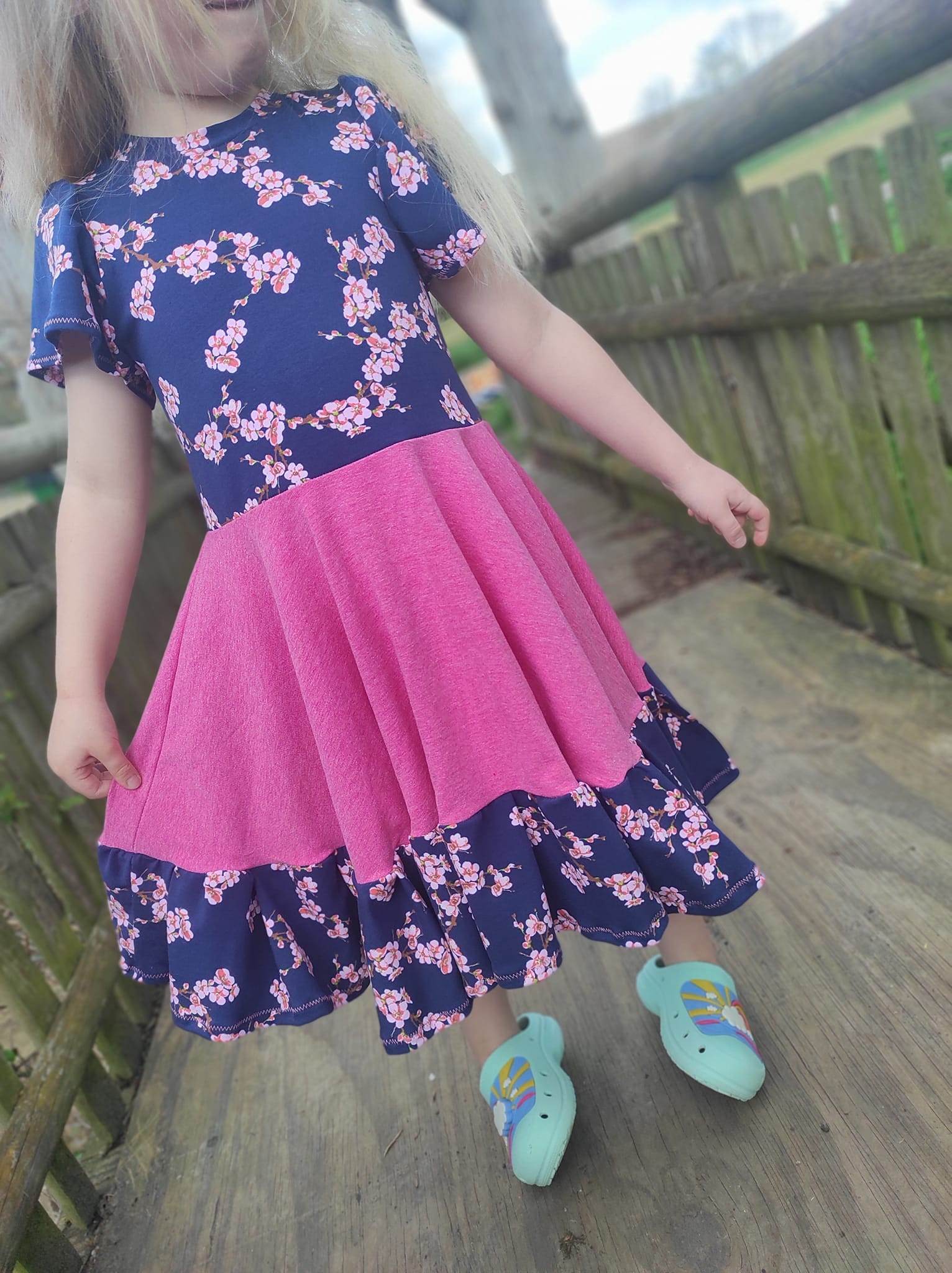 Schnittmuster Kleid Romance Größe 74 – 158 - Sewando