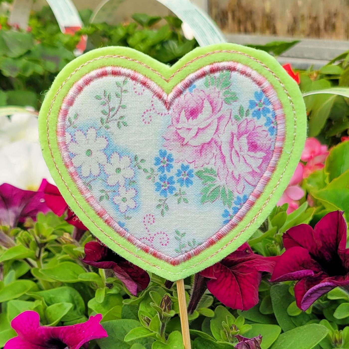 6x Stickdatei Deko Herz ITH mit Applikation - Sewando