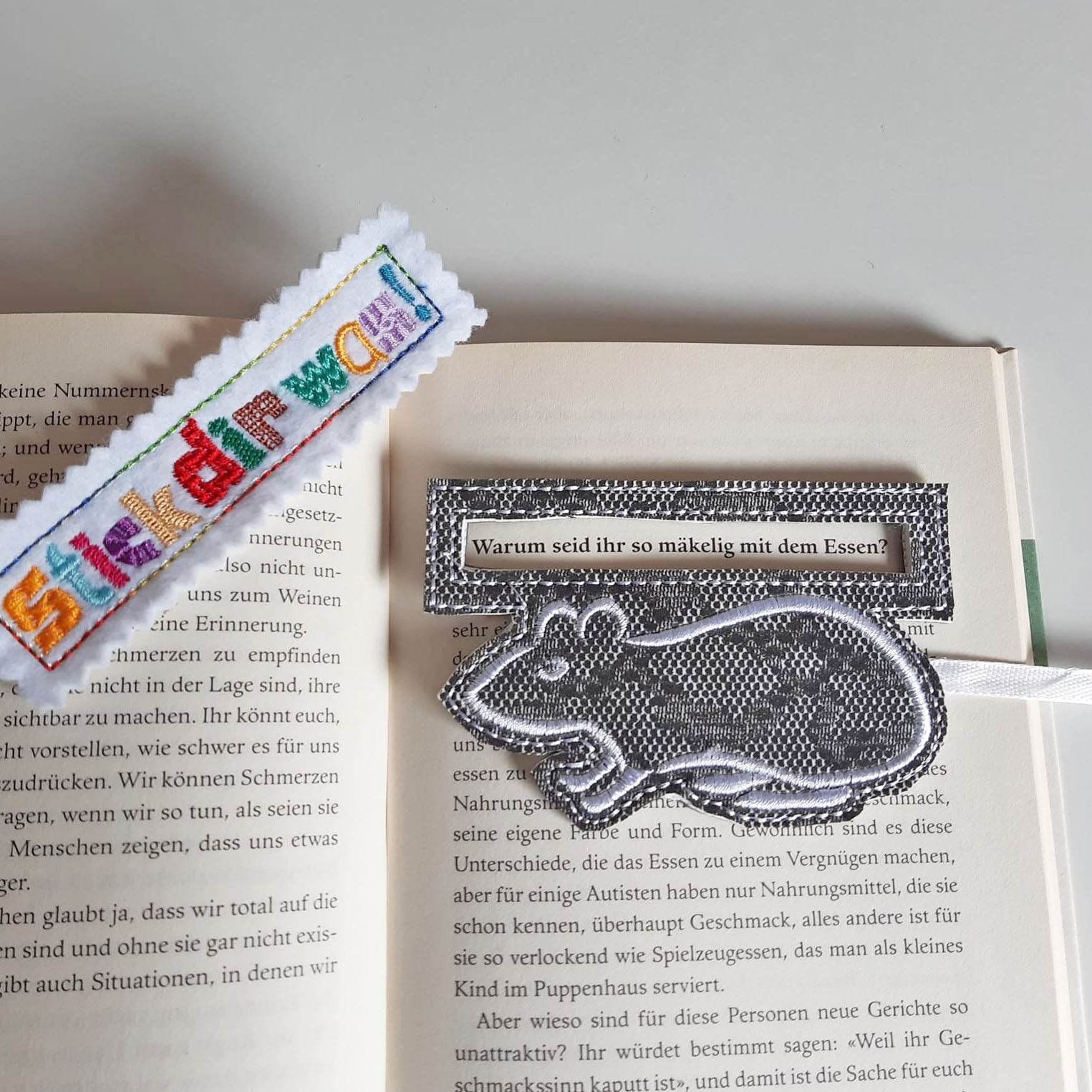 5x Stickdatei Leseratte Lesehilfe ITH und Satinstick - Sewando