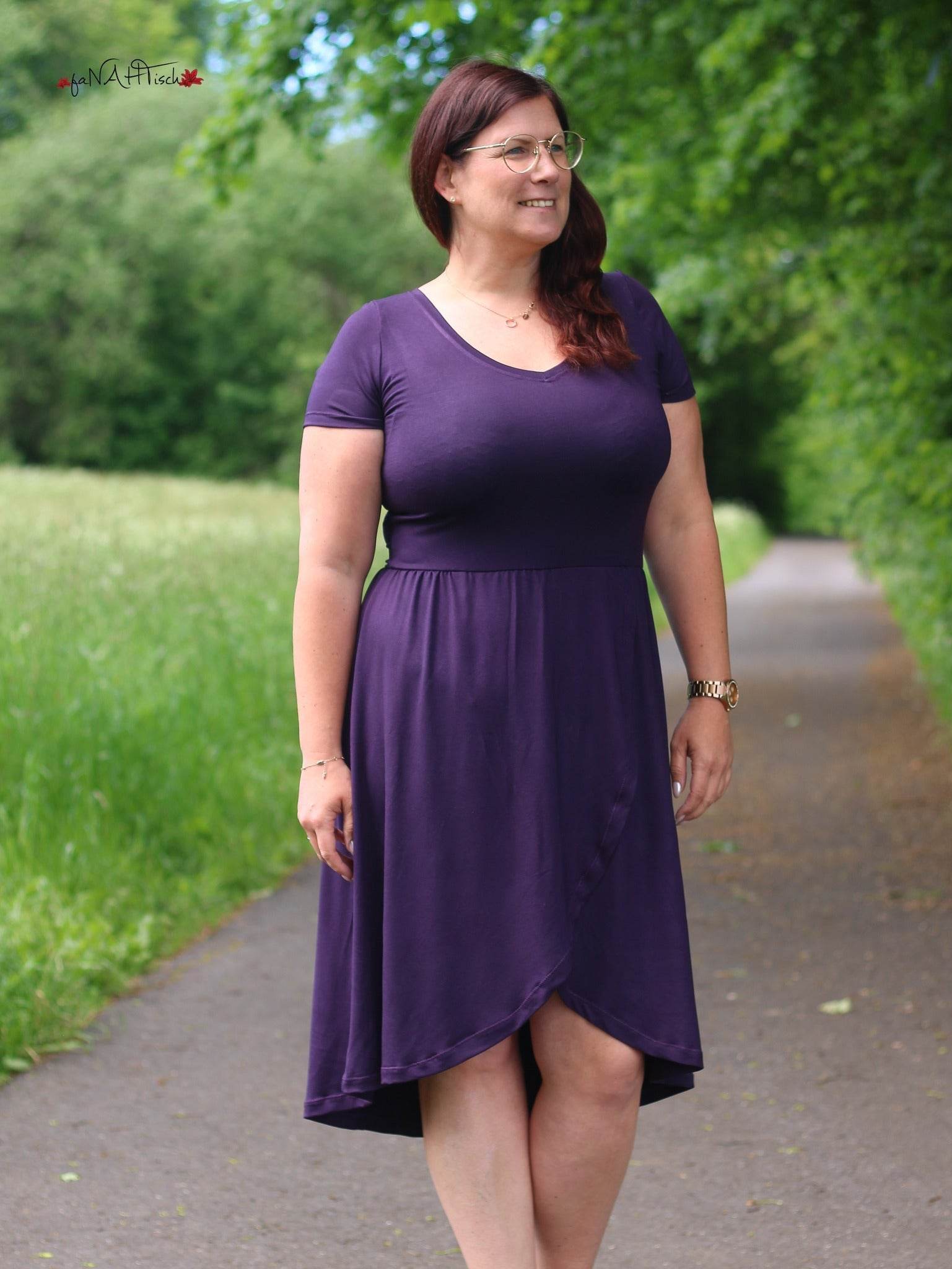 Schnittmuster Kleid HOLLFELD Gr. 32-54 : - Sewando
