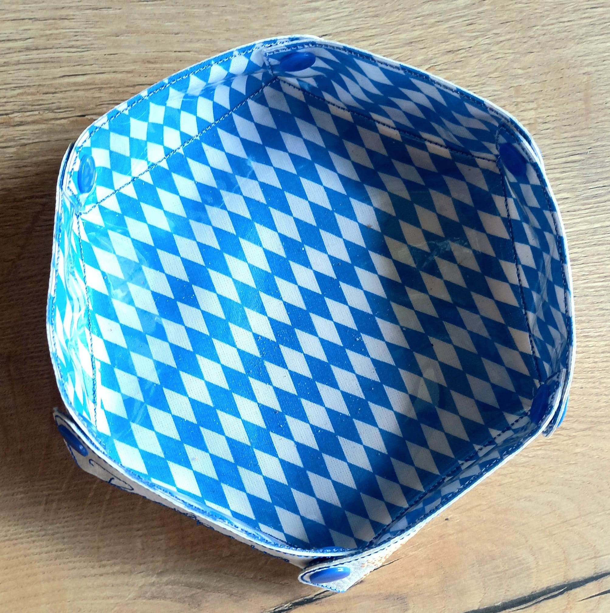 Stickdatei Brotkorb in 4 Größen - Sewando