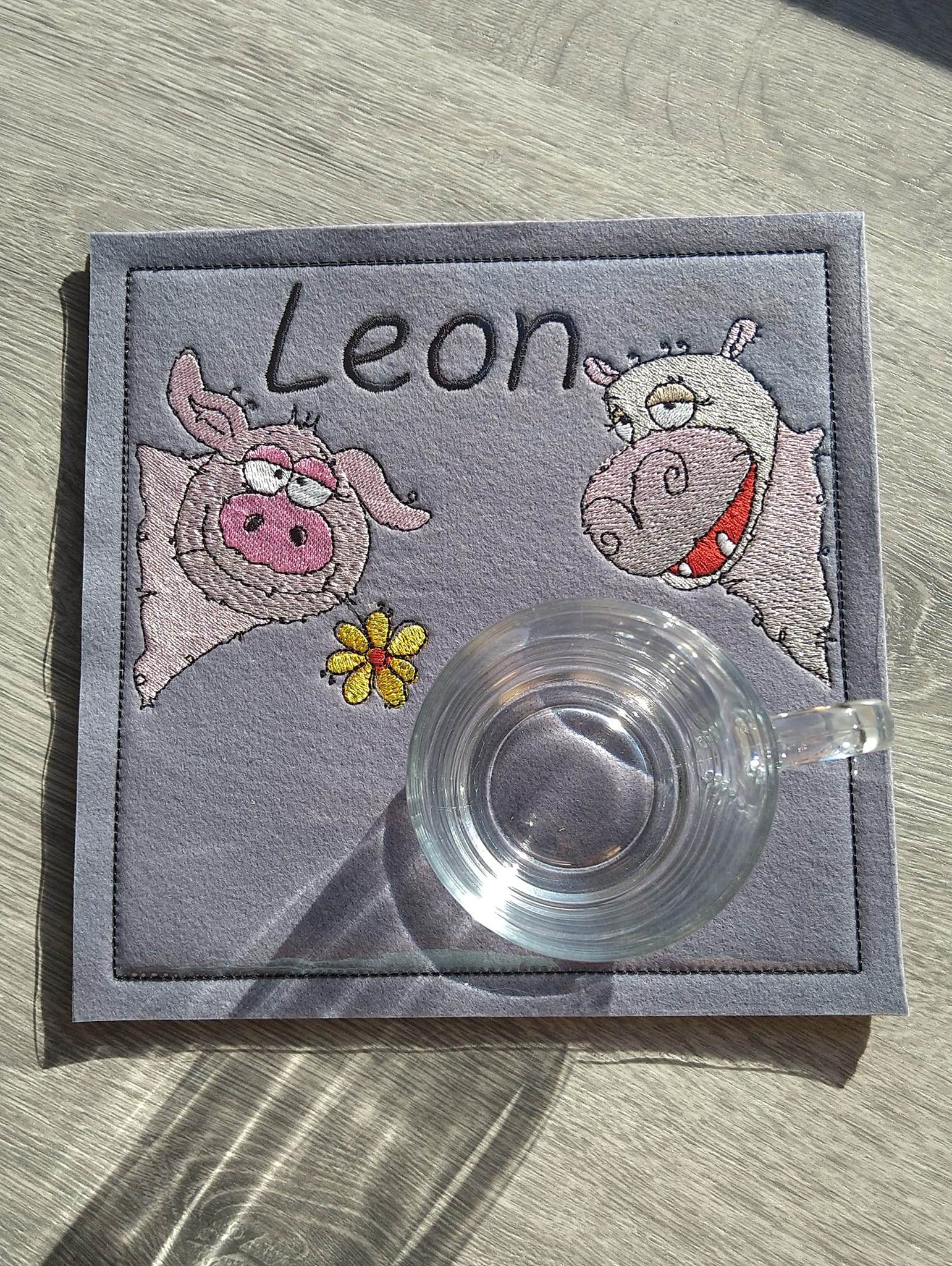 Stickdatei - Happy Stitching Schwein - Sewando
