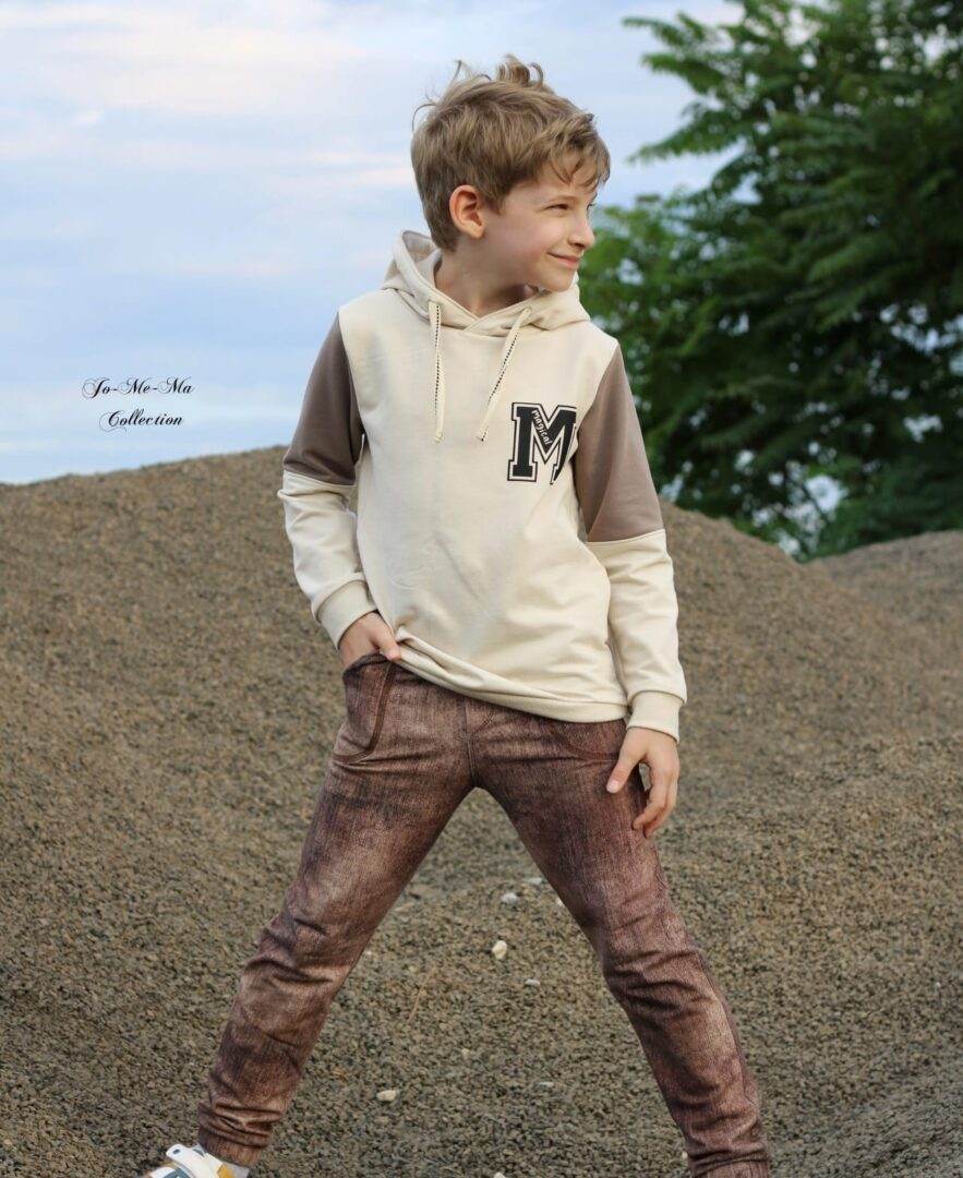 SORGLOS-SYSTEM Basicline Hoodie 135-170cm KG Kapuzenshirt Beamer-Ebook & DIN A0 BESONDERES PASSFORMSYSTEM - Sewando