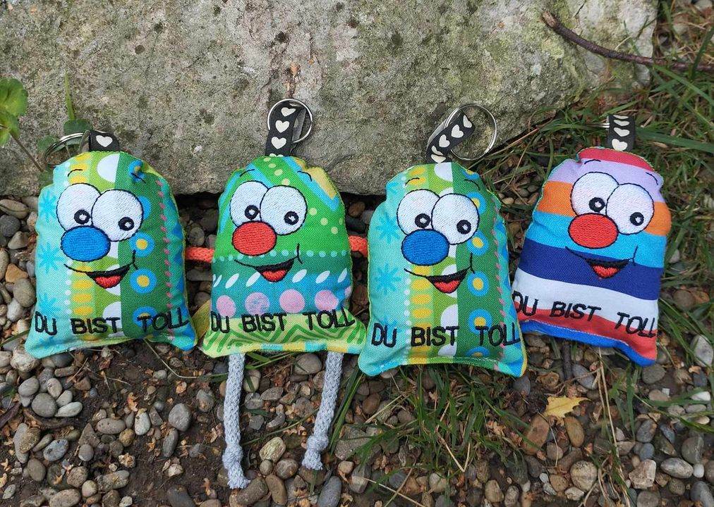 Stickdatei - Kummerfresser / Sorgenmonster in 2 Größen - Sewando