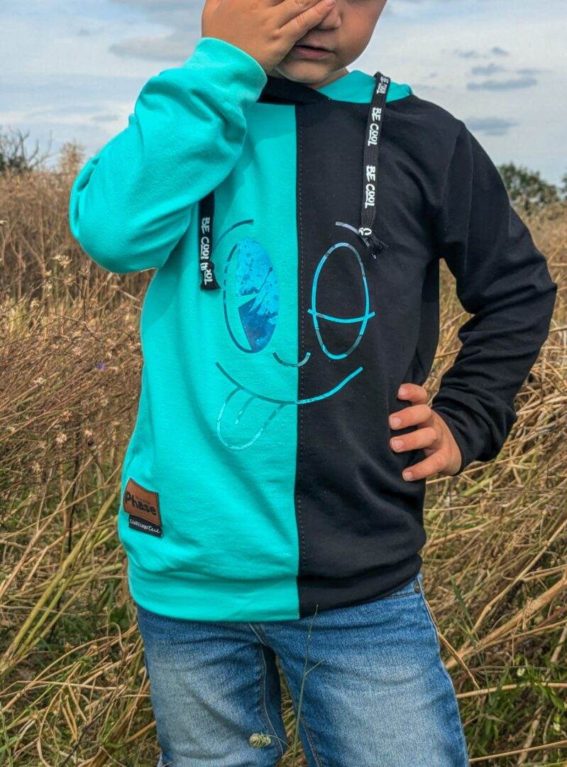 SORGLOS-SYSTEM Basicline Hoodie 135-170cm KG Kapuzenshirt Beamer-Ebook & DIN A0 BESONDERES PASSFORMSYSTEM - Sewando