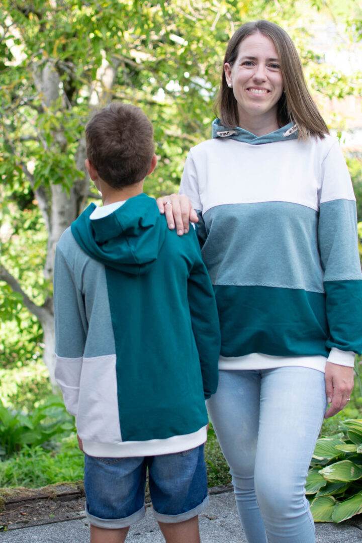 SORGLOS-SYSTEM Basicline Hoodie 135-170cm KG Kapuzenshirt Beamer-Ebook & DIN A0 BESONDERES PASSFORMSYSTEM - Sewando
