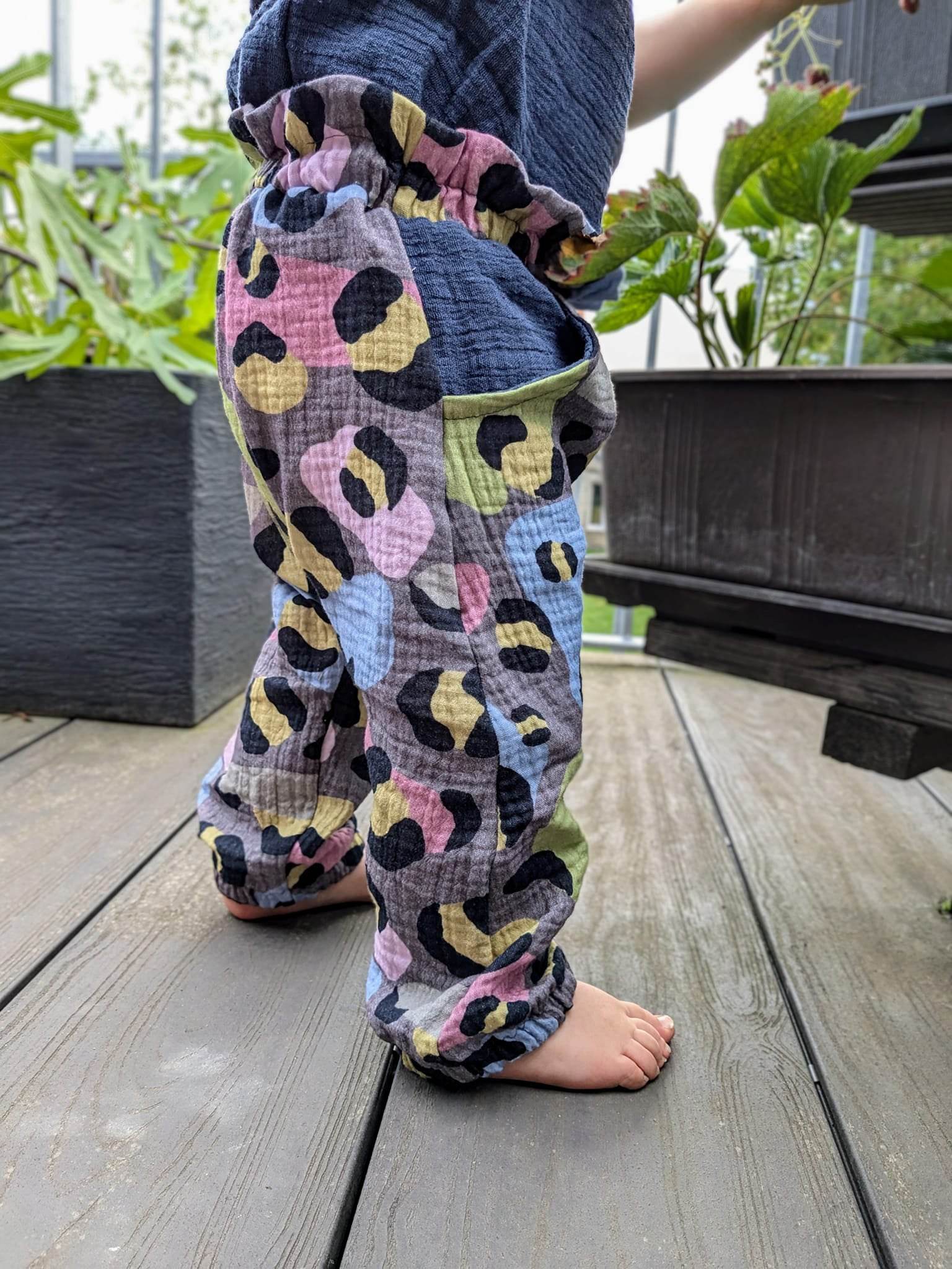 Musselin-Sommer-Set: Hose und Shirt, Schnittmuster Grösse 50-104 - Sewando