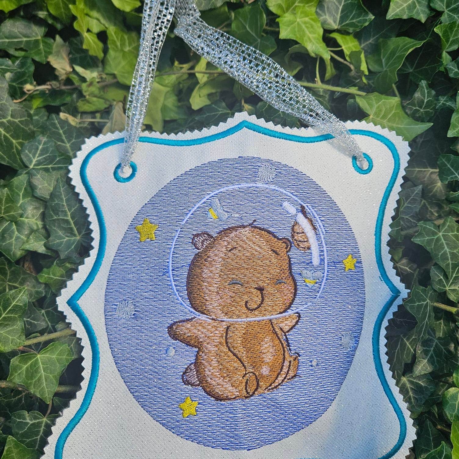 Stickdatei Weltraum-Hamster – niedliches Astronauten-Motiv für Kinderprojekte - Sewando
