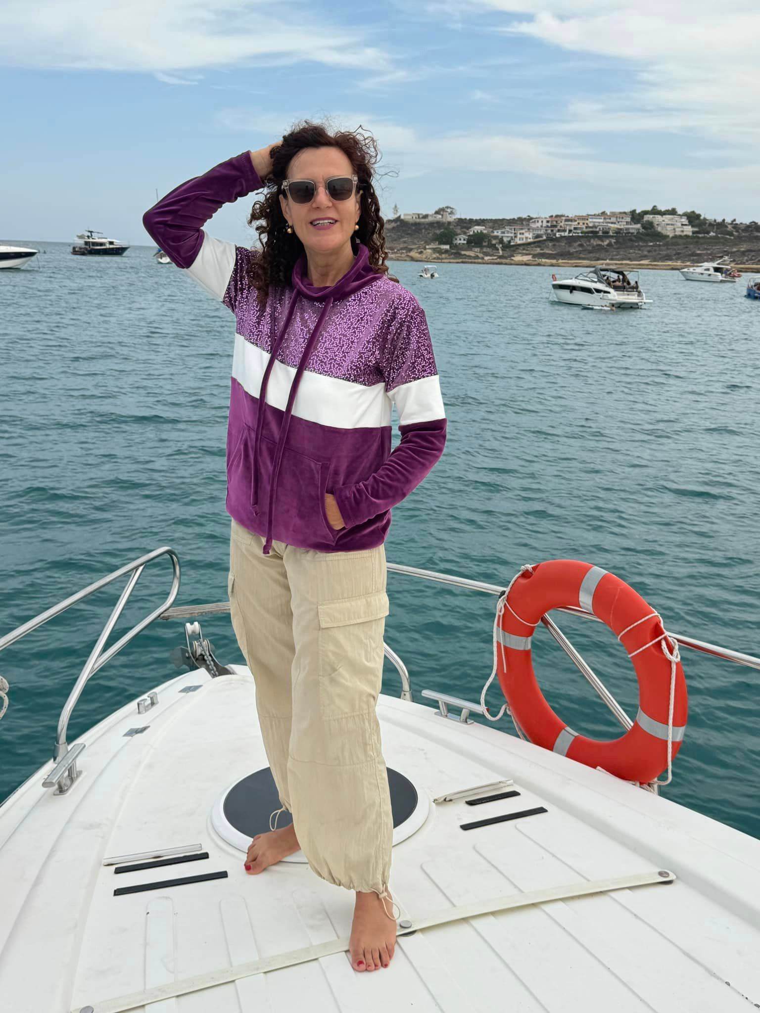 Schnittmuster Colorblocking Hoodie ENINGEN Gr. 34-56 : - Sewando