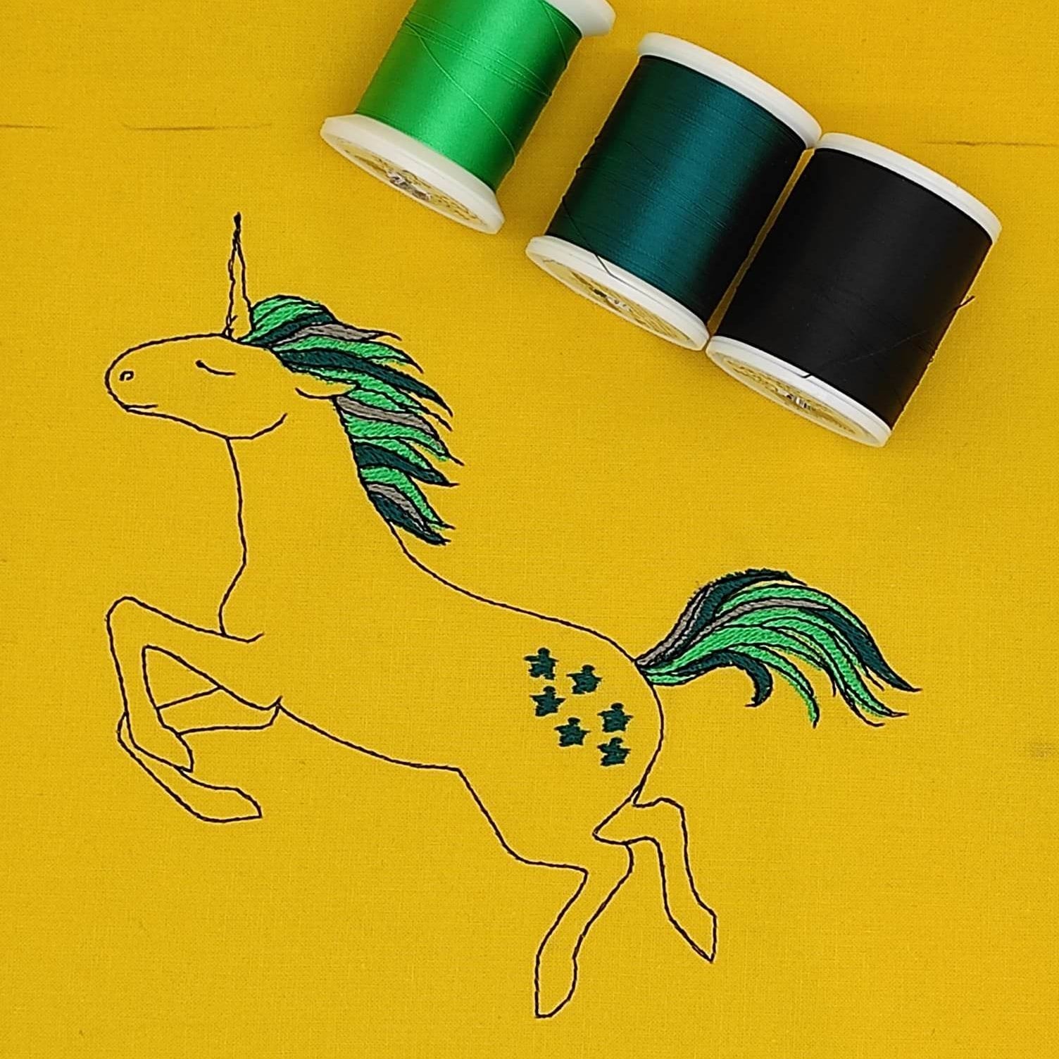 Einhorn Stickdatei, dynamisches Doodle Kindermotiv für deine Stickmaschine - Sewando