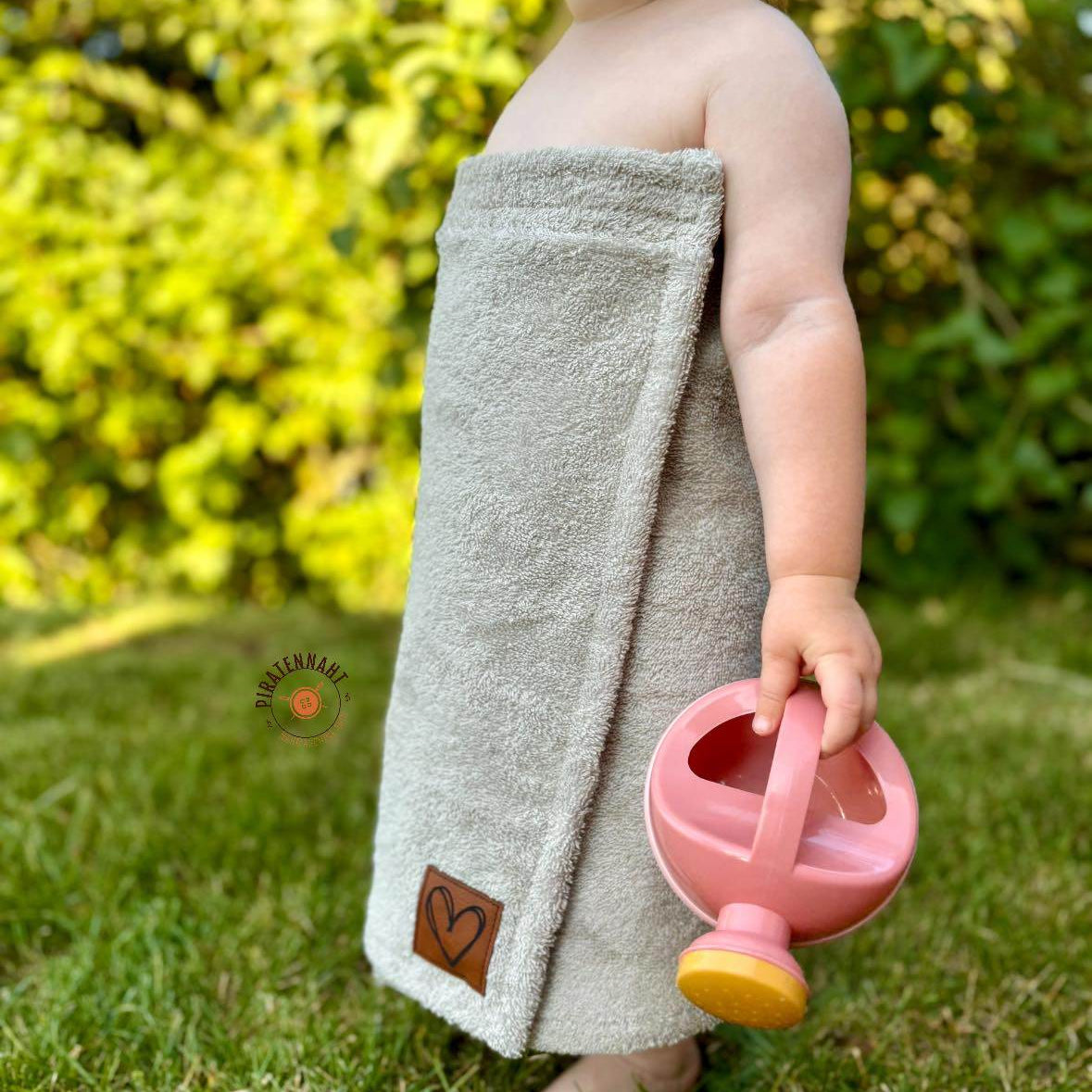 Schnittmuster *Bath Towel Set Splash Kids* Saunakilt, Handtuchturban Gr. 74-176 - Sewando
