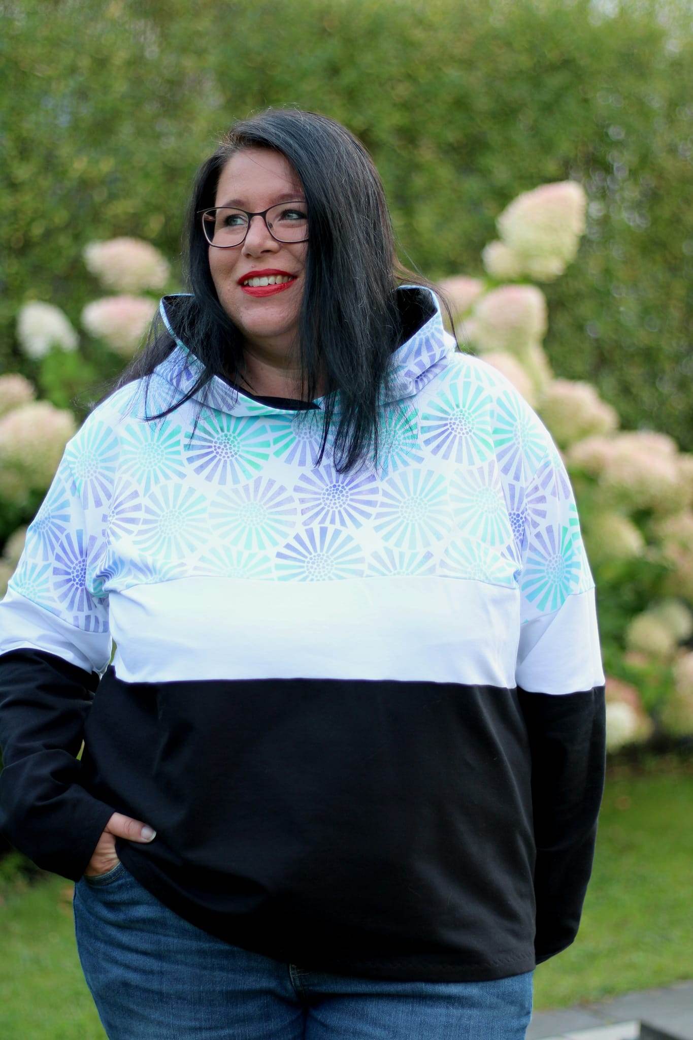Schnittmuster Colorblocking Hoodie ENINGEN Gr. 34-56 : - Sewando