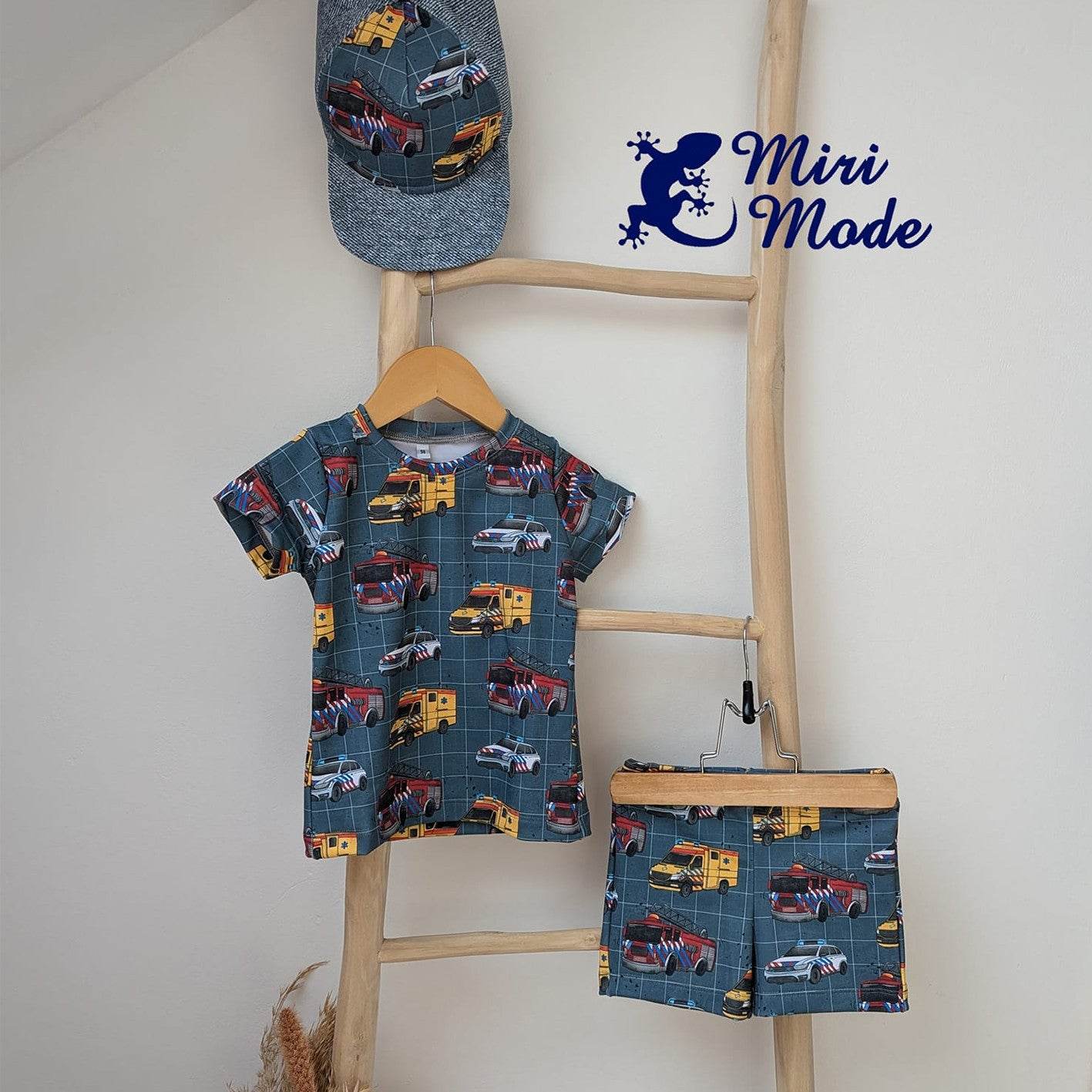 Schnittmuster Badeknirps unisex Variante Beamerversion Gr. 62 bis 170 - Sewando
