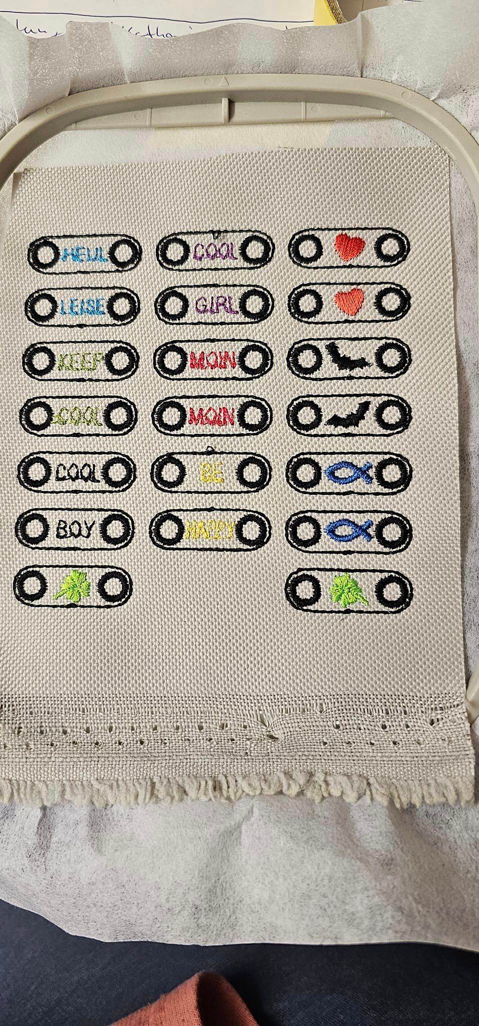 Stickdatei Lace Tags für Schnürschuhe - Sewando