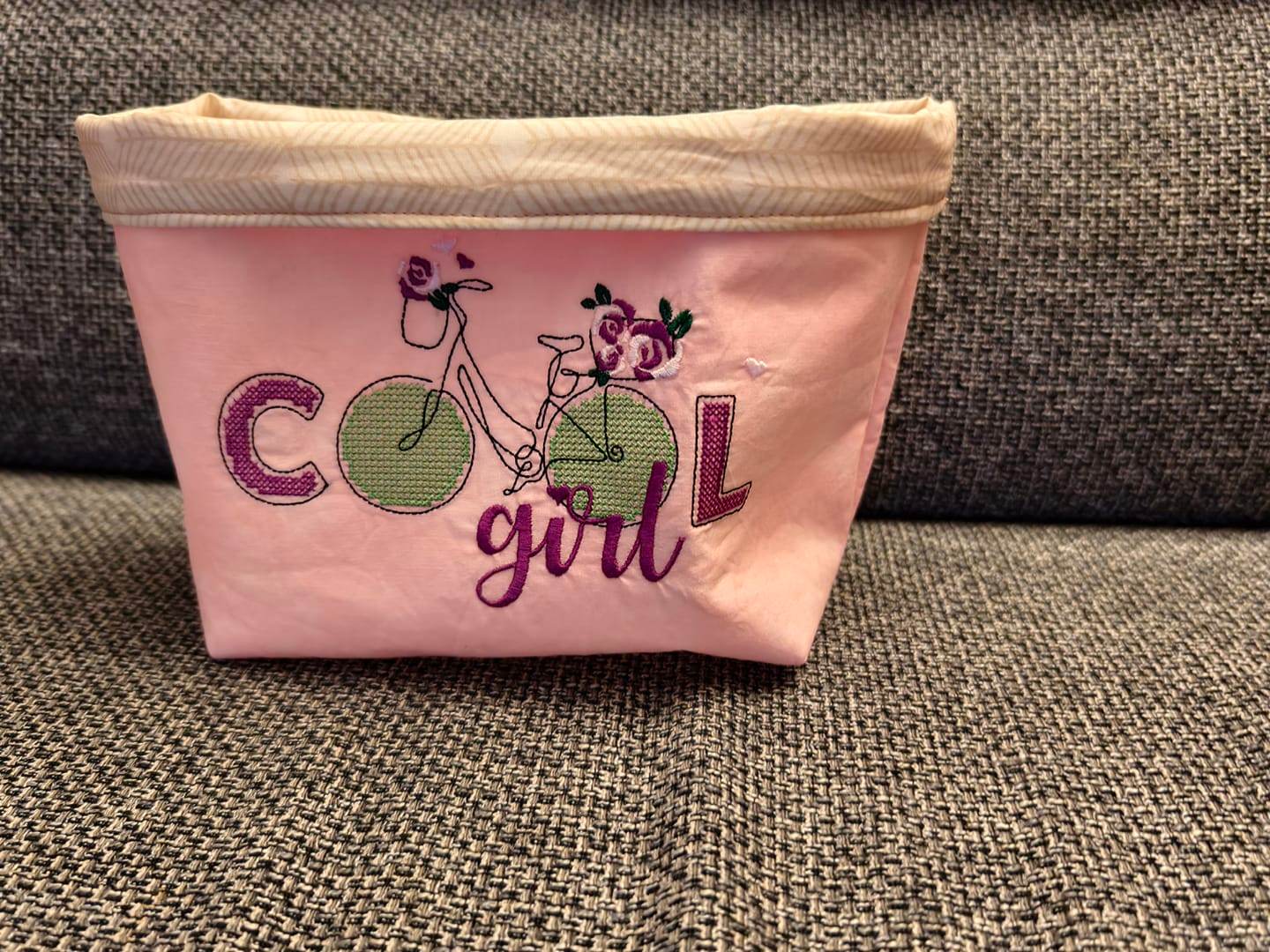 Stickdatei COOL Girl - Sewando