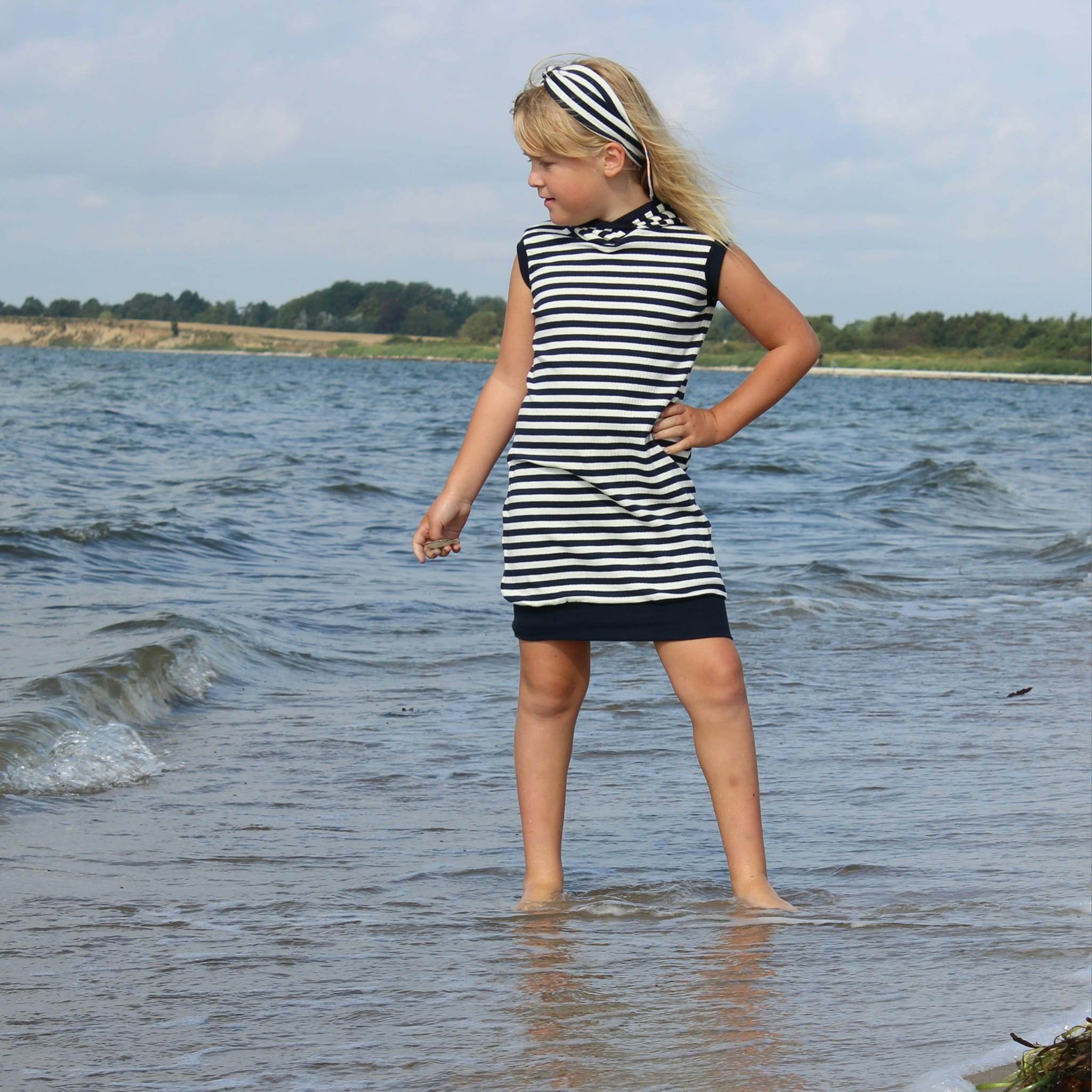 Schnittmuster *Big Grid Hoodiekleid Ballonkleid* #Kleid Gr. 62-176 - Sewando
