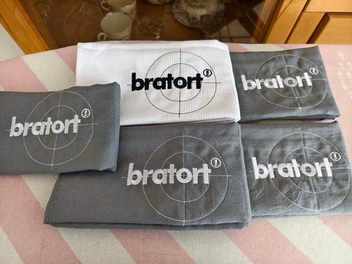 Stickdatei - Bratort - Motiv für Schürzen, Geschirrtücher etc. - Sewando