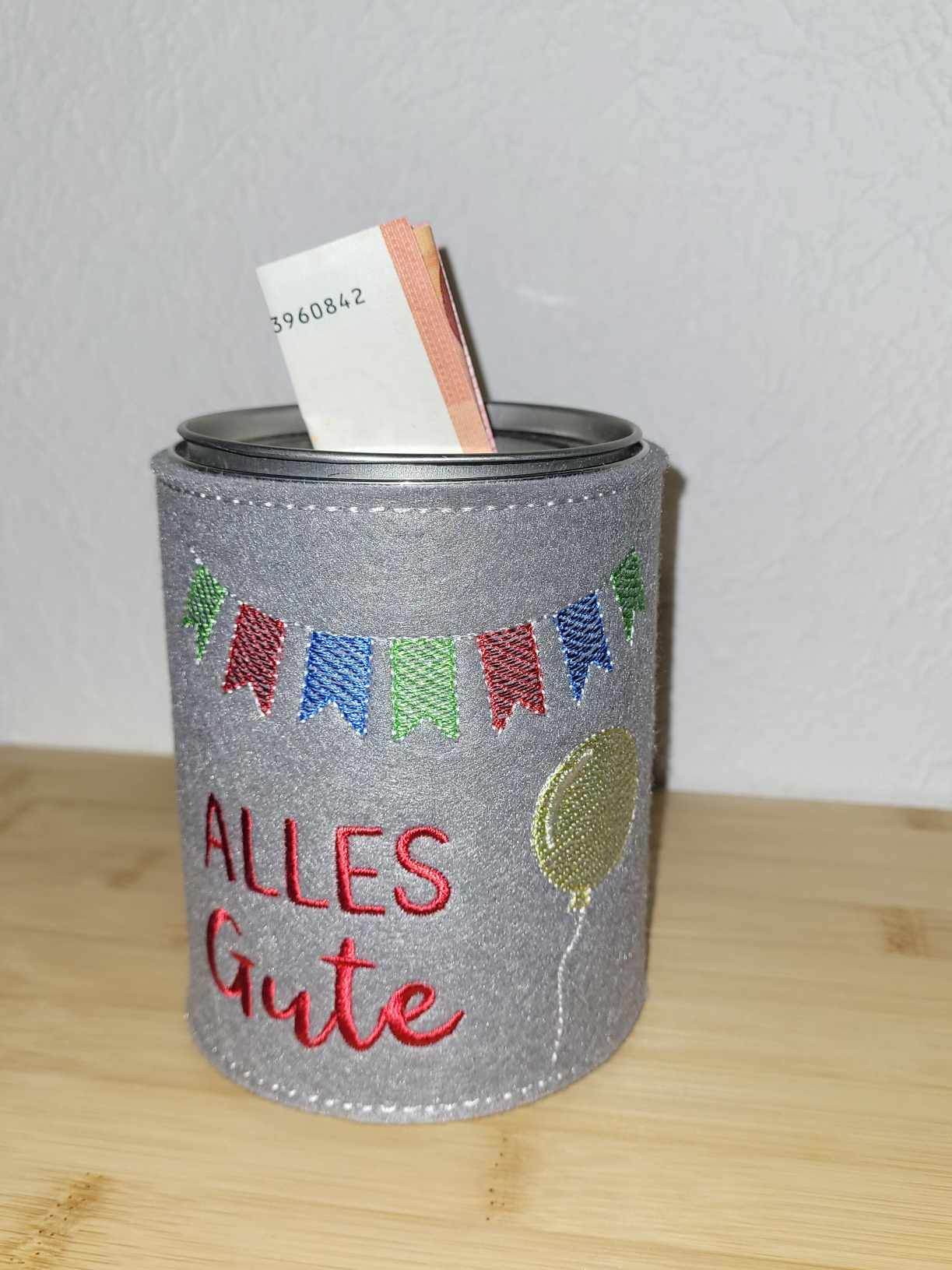 Stickdatei Set für alle Anlässe 124 Designs in verschiedenen Größen - Sewando