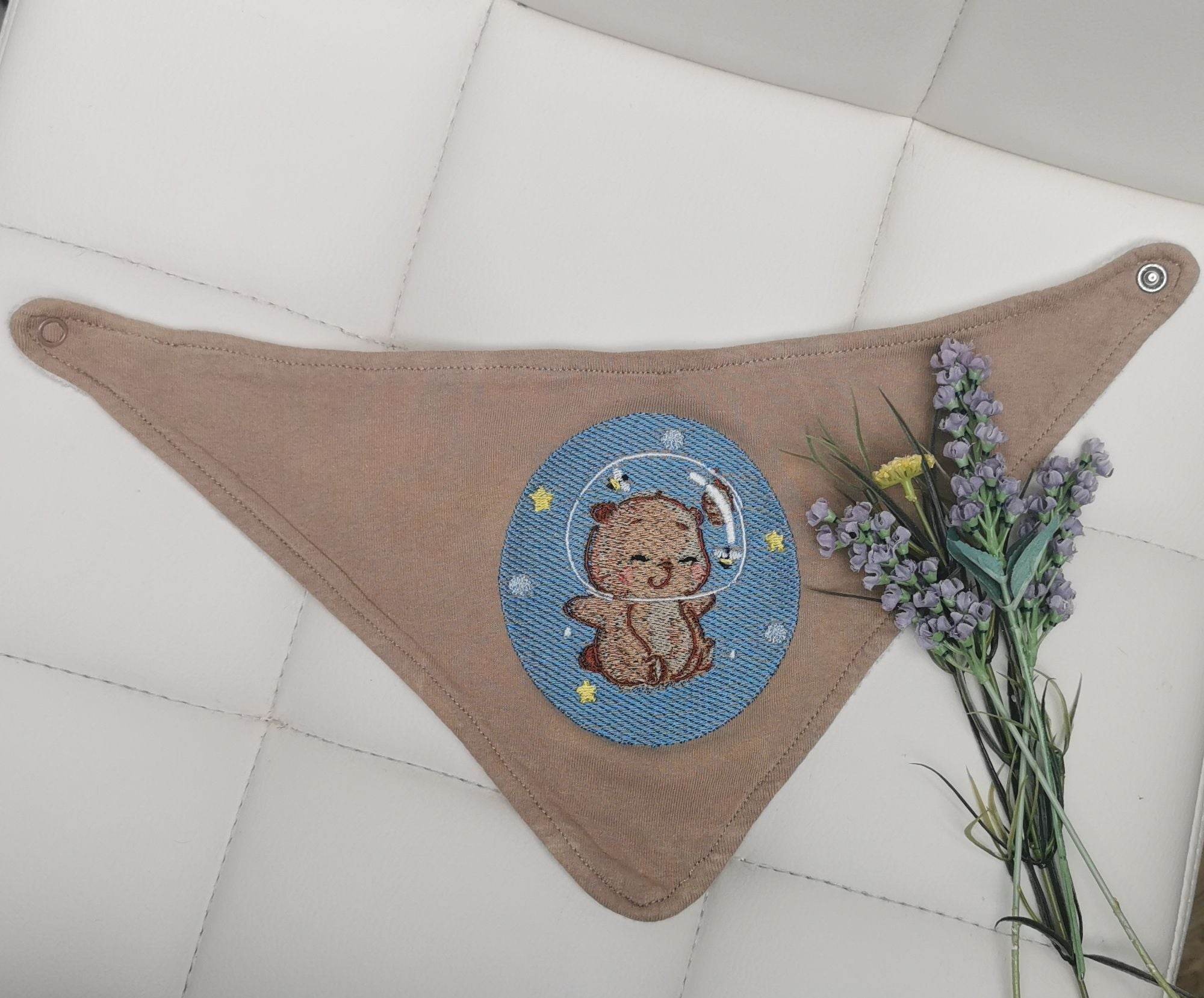Stickdatei Weltraum-Hamster – niedliches Astronauten-Motiv für Kinderprojekte - Sewando