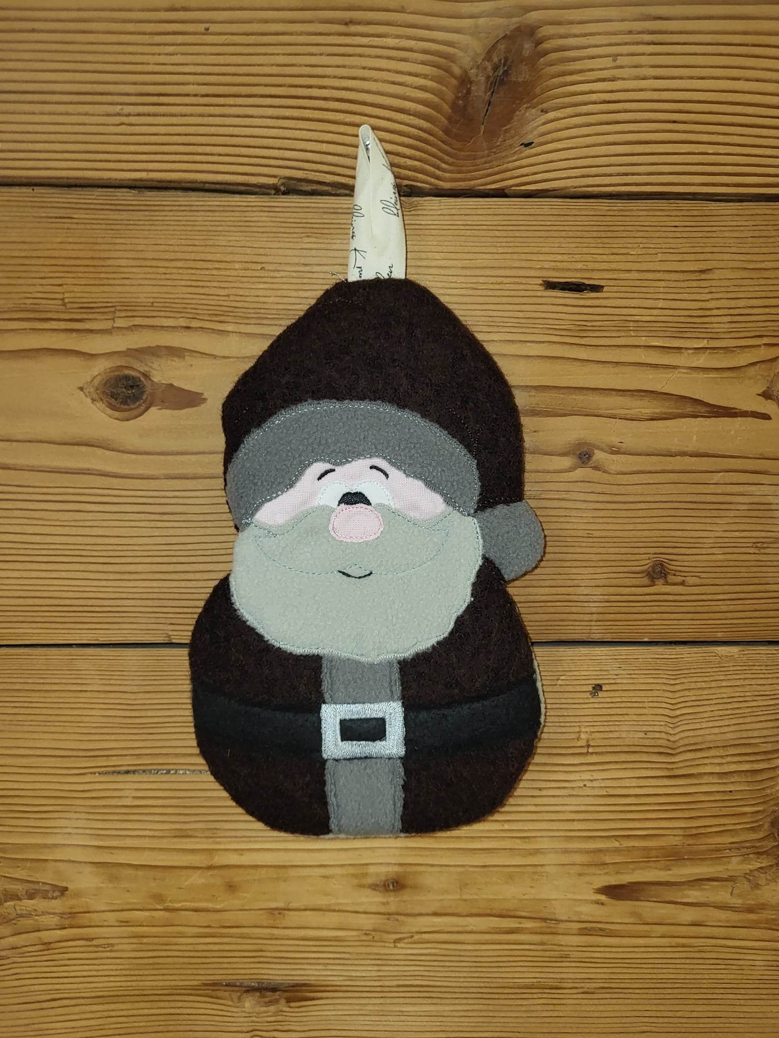 Stickdatei *ITH Weihnachtsmann Adventskalender Säckchen* 15x24 18x30 - Sewando