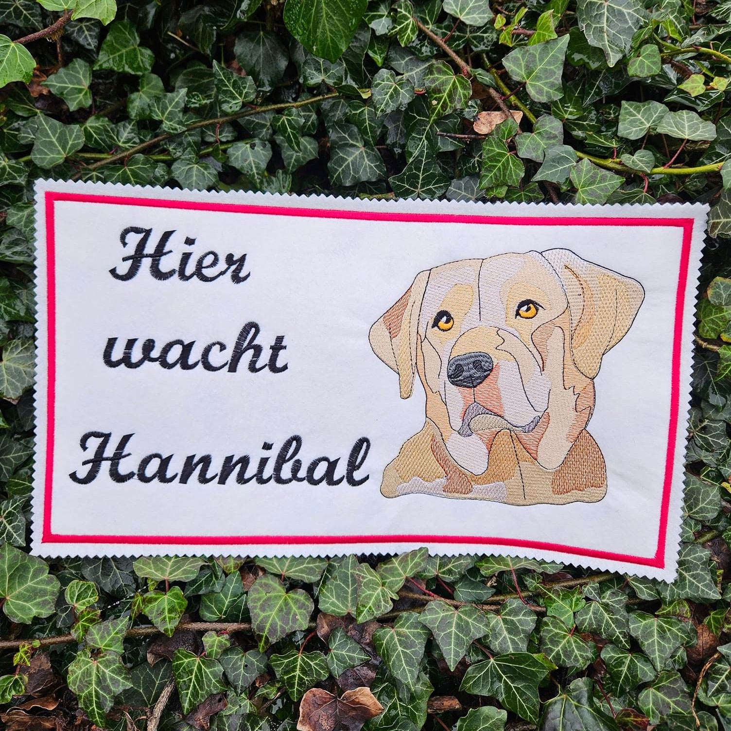 Hund Stickdatei – treuer Blick fürs Herz und deine Stickmaschine - Sewando