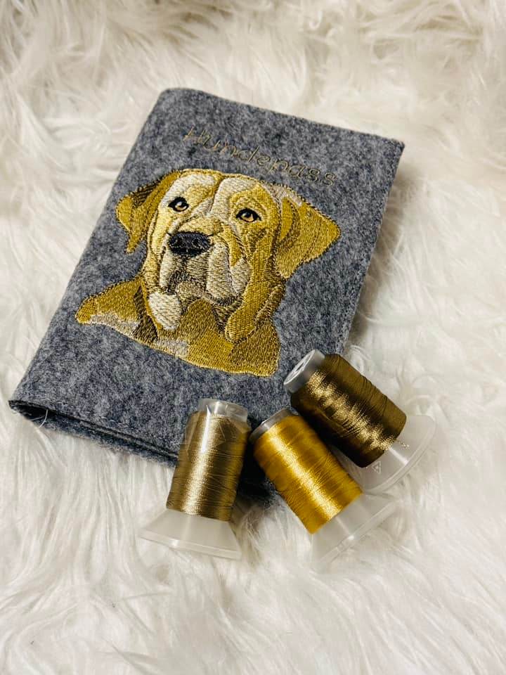 Hund Stickdatei – treuer Blick fürs Herz und deine Stickmaschine - Sewando