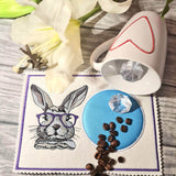 Hase Stickdatei – der stylische Schlappohr-Charmeur mit Brille für deine Stickmaschine - Sewando