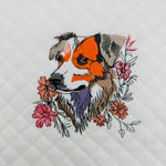 Hund Stickdatei – treuer Blick und Blumenzauber für deine Stickmaschine - Sewando