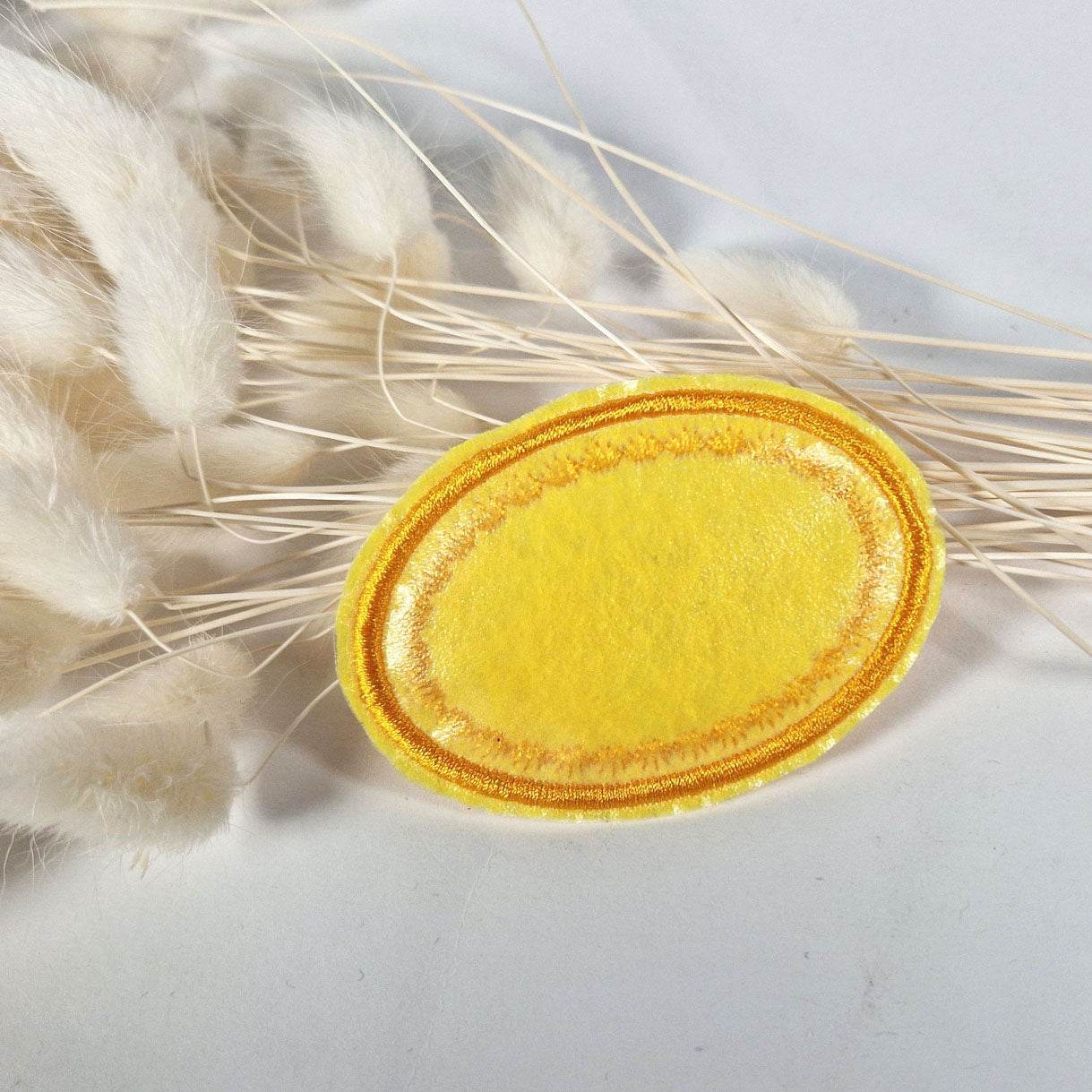 12x Stickdatei beschreibbare Aufkleber Krönchen - Sewando