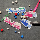 Stickdatei Anhänger Schulkind & Schultüte 2025 - Sewando