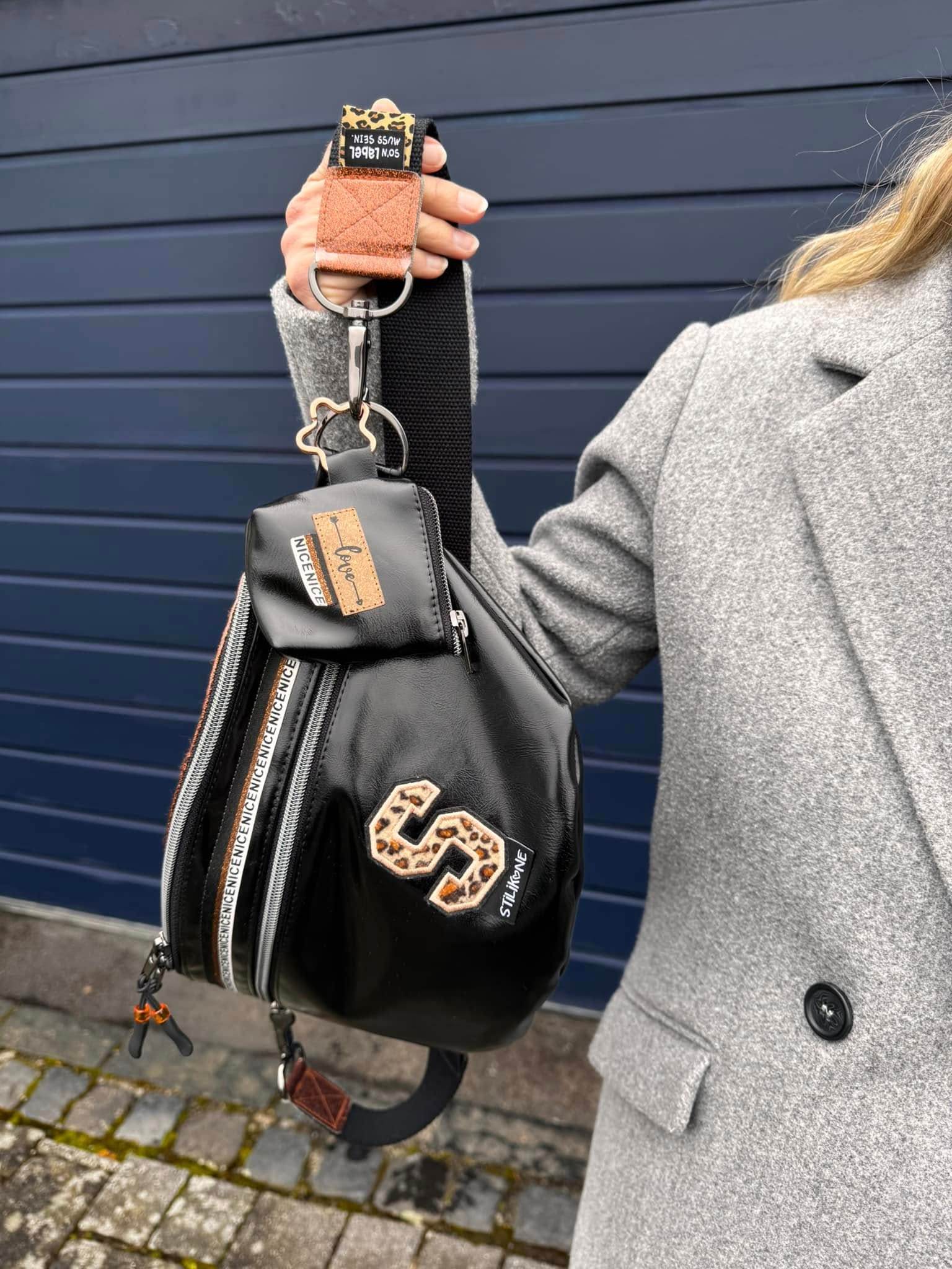 Schnittmuster Crossbag FannyPack SUTRI + Videoanleitung : - Sewando