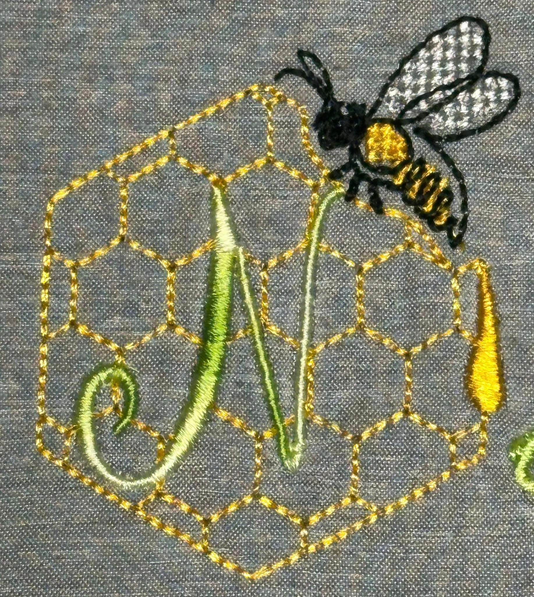 Stickdatei - Bienen-Monogramme A-Z - Sewando