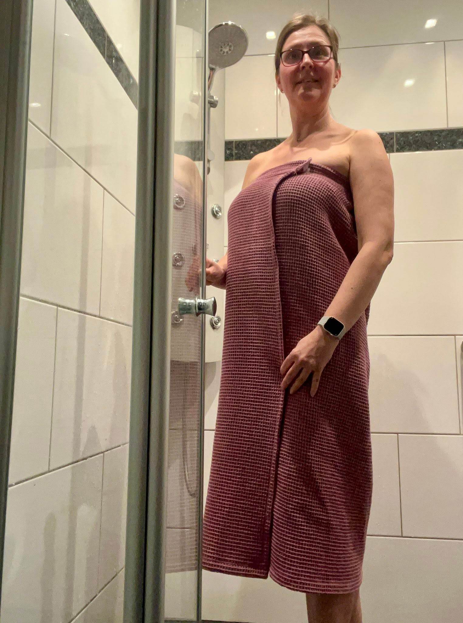 Schnittmuster *Bath Towel Set Splash Adults* Saunakilt, Handtuchturban Gr. 30/32 - 54/56 - Sewando