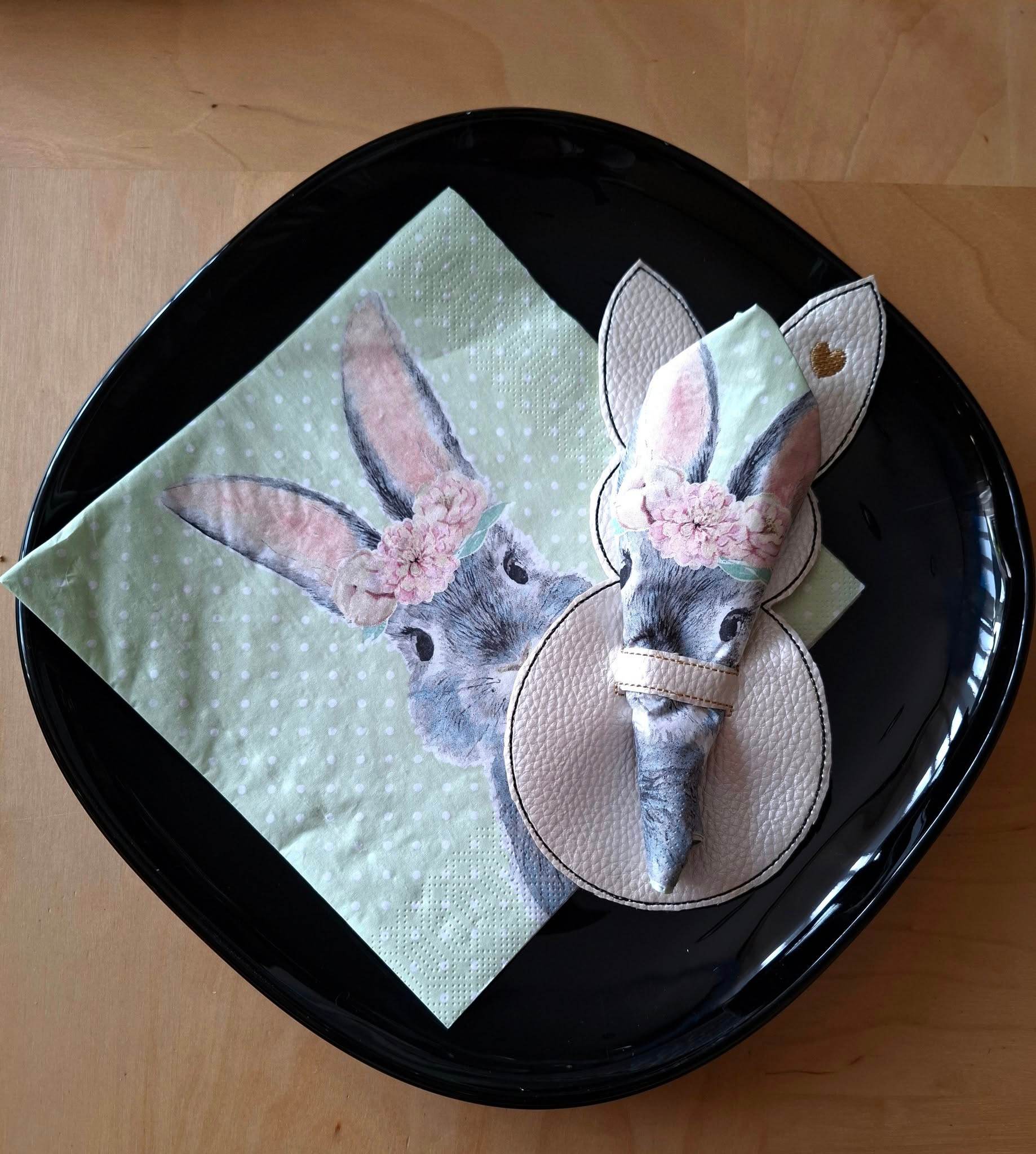 Stickdatei - Multi-Hase für Schokoriegel, Geldscheine, Besteck etc. - Sewando