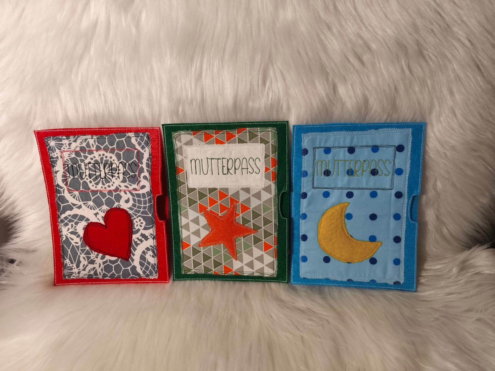 Stickdatei-Set SCRIBBLE Mutterpass-Hüllen (6 Motive) - Sewando