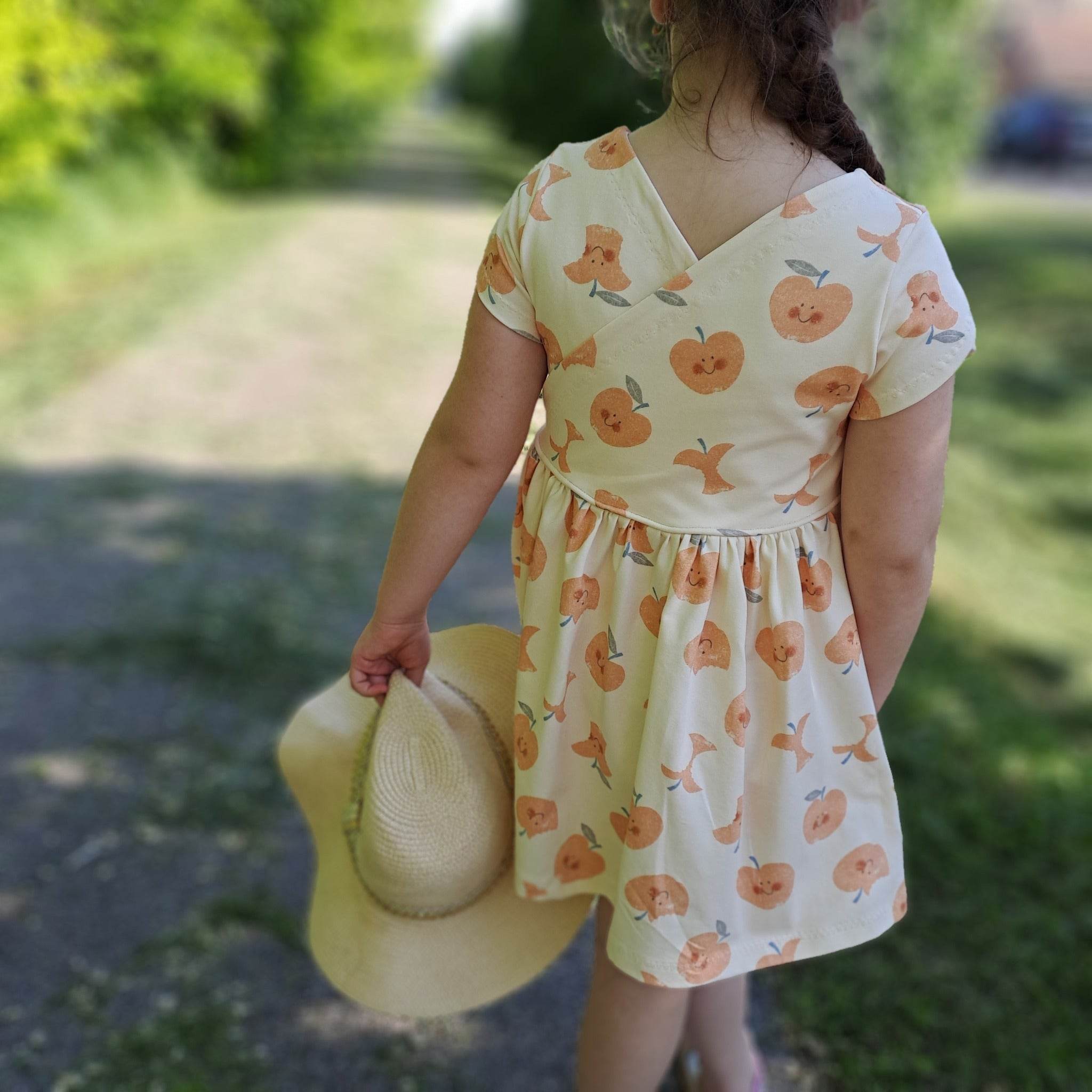 Schnittmuster *Little Swing Tunika / Kleid* JERSEY Gr. 74-176 - Sewando