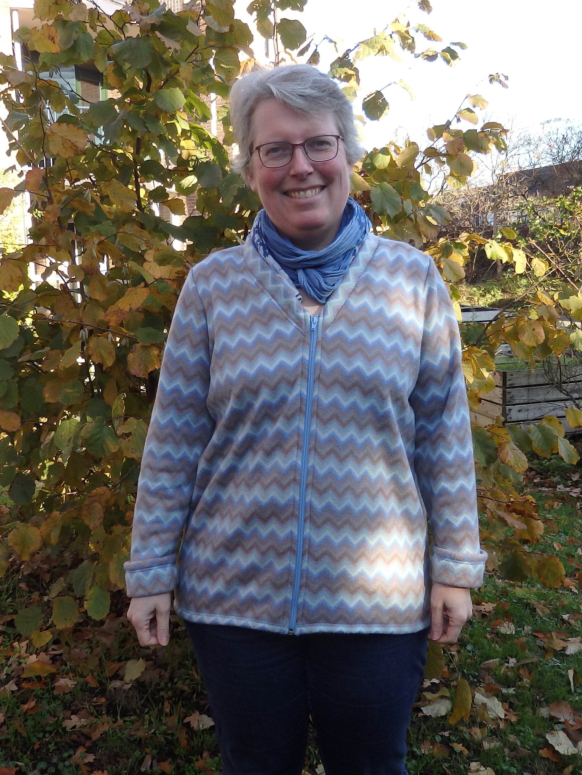 Basic-Pulli 'V-NECK' Schnittmuster+Nähanleitung Gr. 44 - 58 | BU 103-141 : - Sewando