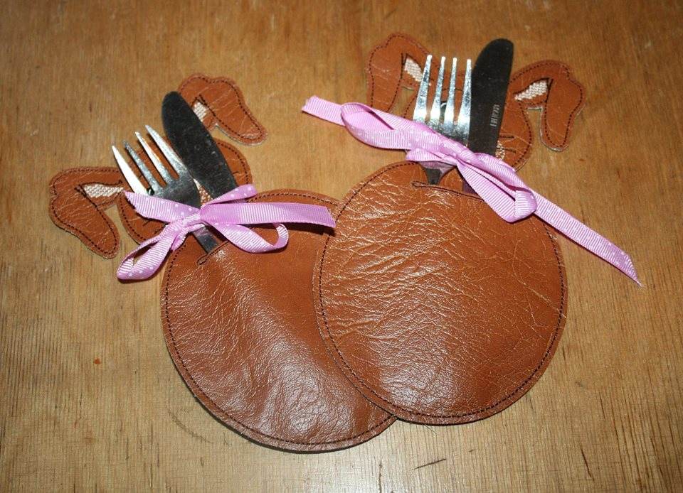 Stickdatei Bestecktasche / Gutscheintasche Hase (personalisierbar) in 2 Größen - Sewando