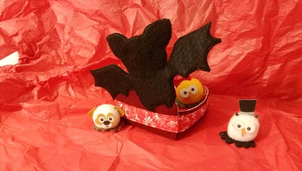 Stickdatei - Naschbox Fledermaus in 2 Größen - Sewando