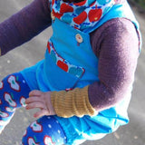Schnittmuster Emmas kurze Beinchen Latzhose Größe 50/56 – 98/104 - Sewando