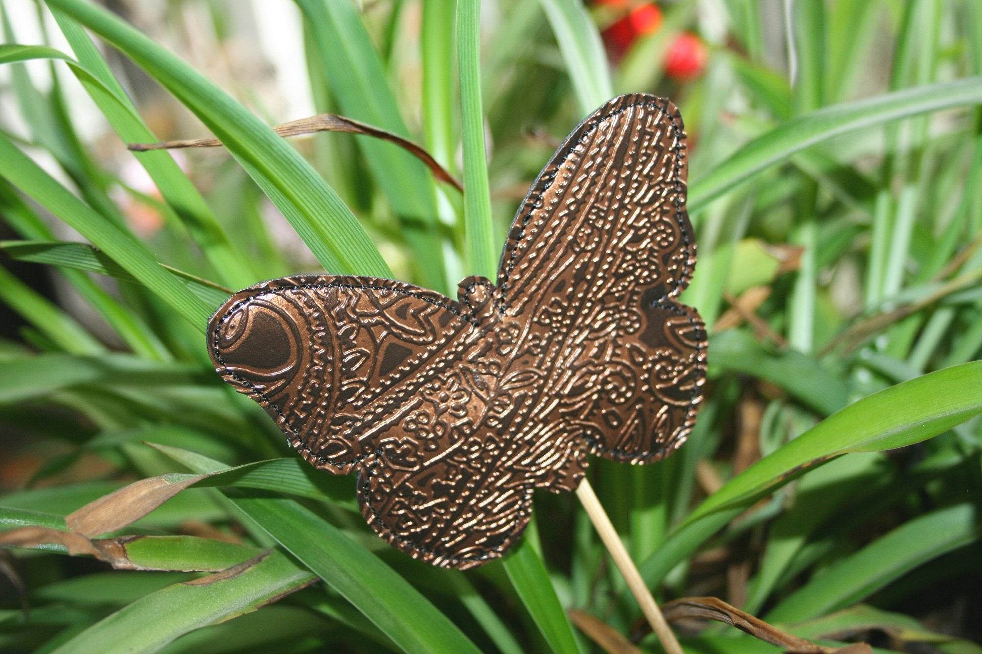 Stickdatei - ITH Blumenstecker / Stabfiguren Hase, Schmetterling und Vogel - Sewando
