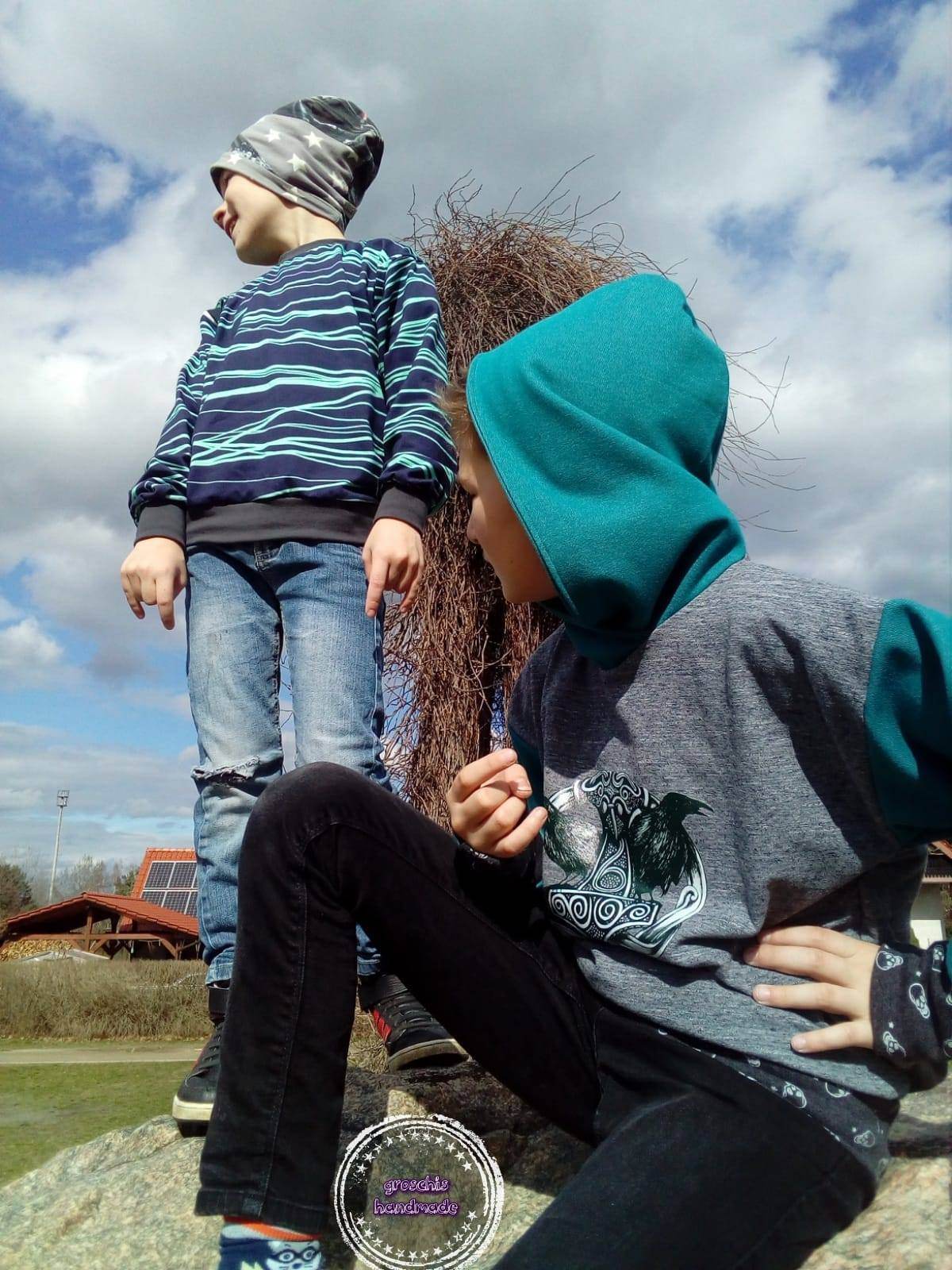 Schnittmuster Mini Lia Hoodie Gr. 92-152 - Sewando