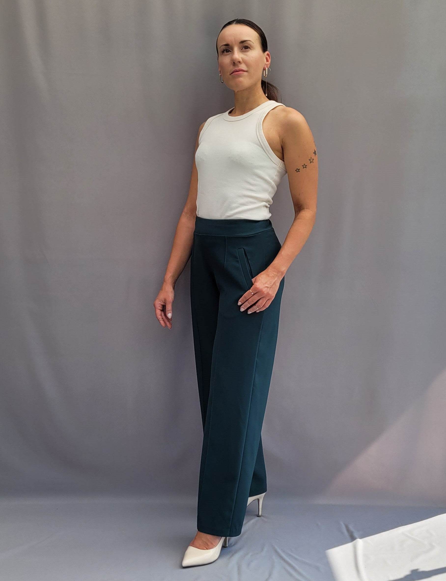 Schnittmuster mit Ebenen, elegante Hose, Bügelfalten, Paspeltaschen, Gr. 34 -50 - Sewando