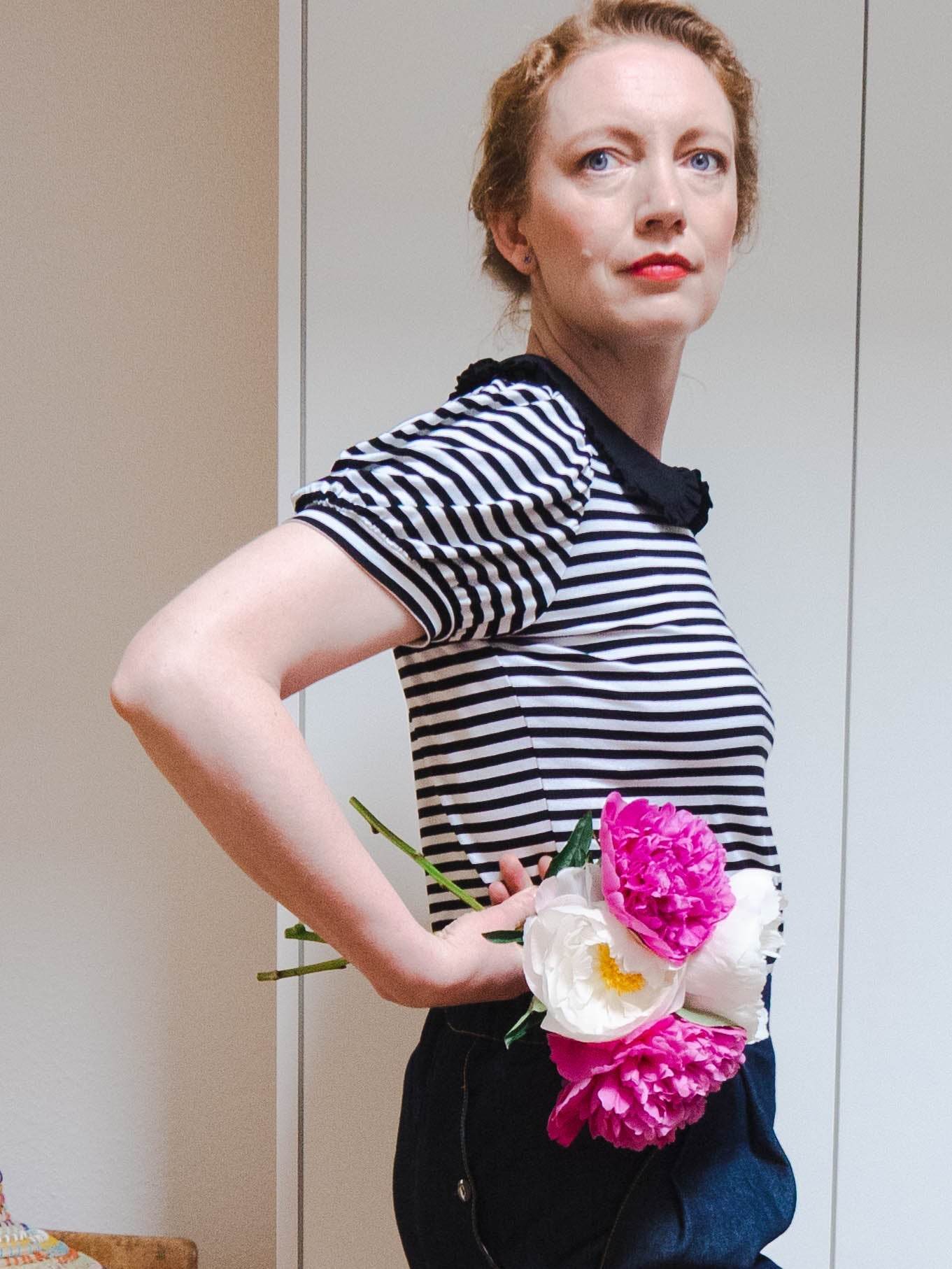 Svea Top 34 - 52 add-on sewing pattern and instructions - Sewando