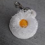 Stickdatei - FREEBIE Gänseblümchen - Sewando