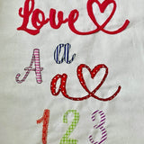 Stickdatei Schrift mit Herzen In Love 3 ca. 60mm Set 641 Doodle Applikation - Sewando
