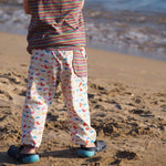 Schnittmuster Näähglück Kinderhose 62/68 - 122/128 - Sewando