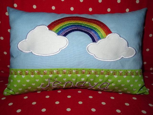 Regenbogen inkl. Kissen ITH Stickdatei - Sewando