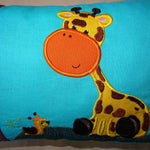 Stickdatei - Giraffe mit Schnecke Kissen und Laetzchen SET ITH - Sewando