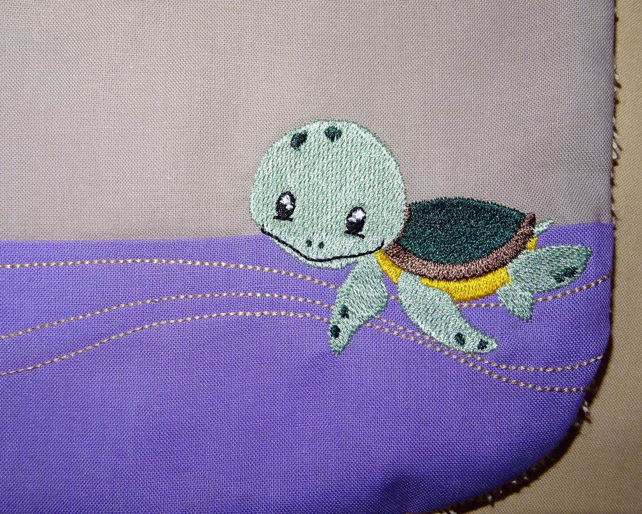Stickdatei - Schildkroete Kissen und Laetzchen SET ITH - Sewando